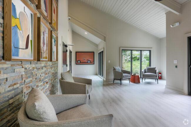 Halsten At Vinings 3114 Spacious 1 Bed 1 Bath Apartment *